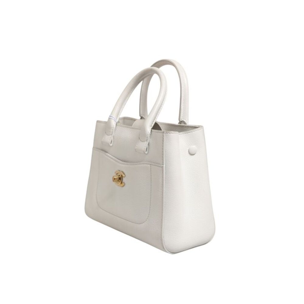Chanel Neo Executive Women's Tote - Picture 3 of 6